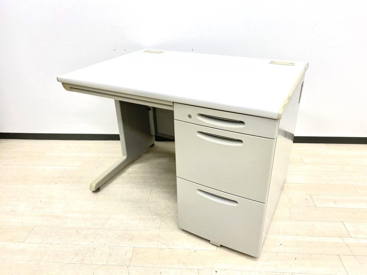 【関西倉庫在庫】　横幅1000㎜のコンパクトサイズ　オカムラ　SD　ニューグレー　片袖机　【弊社使用欄：A01061840】
                        SDシリーズ
                                    中古
            