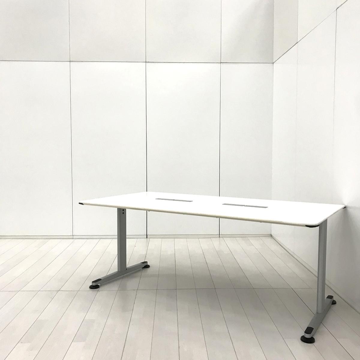 ☆W1800mm！4～6名用！【パソコンを使用するオンライン会議にもオススメ！】■コクヨ製　ミーティティングテーブル　配線孔付　ホワイト　Ｔ字脚タイプ　■スタイリッシュなデザイン！フリーアドレスのワークテーブルとしてもご利用頂けます！
                        アリーナ/T
                                    中古
            