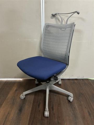 【中古】ヴィスコンテチェア  オカムラ（okamura） 肘無ローバックチェア