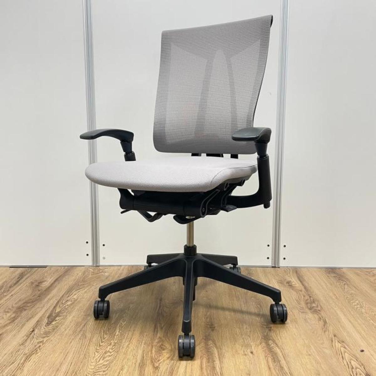 中古】セレーオチェア イトーキ/ITOKI 肘付ハイバックチェア 578448 