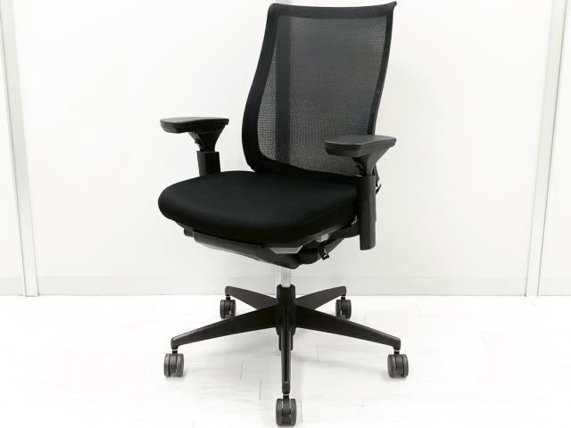 【中古】ベゼル 樹脂脚  コクヨ（KOKUYO） 肘付ハイバックチェア