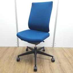 ★コクヨ製　ウィザード3　プルシンブルー　肘無し　ハイバック　ランバーサポート付　スタッフ一押し！　満足度の高いチェア！　納得の座り心地！　魔法のように売れ続けている定番のオフィスチェア！　肘無しハイバックチェア！！