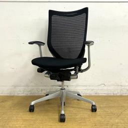 【在庫入替セール】オカムラ　バロン　ハイバックモデル　背：メッシュ　座：クッション　張地：ブラック　脚：ポリッシュ　アジャストアーム搭載　※リクライニングロックに不良があるため特価品