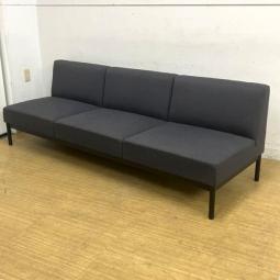 コクヨ　コレッソ　3人掛けソファ（1人用×3連仕様）　張地：ディムグレー　フレーム：ブラック　【ABW】