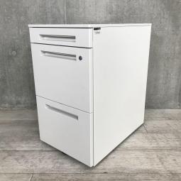 【収納力抜群！高さ680ｍｍの3段ワゴン！フリーアドレスデスクのお供に！■イトーキ（ITOKI）製　CZRシリーズ　3段ワゴン　フリアド用ワゴン　H680㎜　■シリンダー錠　■ホワイト【2603】弊社使用欄【A01063166】