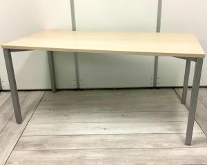 角形天板 4つ脚タイプ オススメ(おすすめ) 大人気 ・UCHIDA/内田洋行 ・notio/ノティオ ※横浜本店撮影画像※