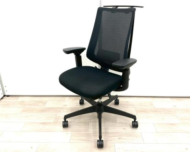 【中古】デュオラ メッシュ  コクヨ（KOKUYO） 肘付ハイバックチェア