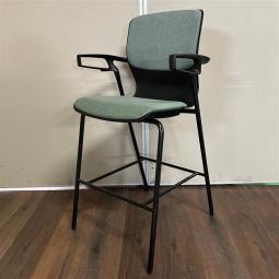 ウチダ Cazetora カゼトラ ハイチェアが入荷しました!! お洒落名前にお洒落なデザインではないでしょうか・・・
#岐阜#愛知#三重#静岡#CS在庫