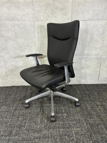 【中古】フィーゴチェア  オカムラ（okamura） 肘付ハイバックチェア
