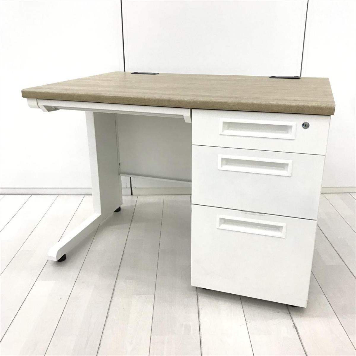 【578638】【収納も充実！省スペースにおすすめの横幅1000㎜のワークデスク！】■イノウエ（井上金庫）製　片袖机　■W1000×D700×H700ｍｍ　■シリンダー錠　■天板：木目ナチュラル×ホワイト　オフィスバスターズ　水戸サテライト　水戸市、日立市、ひたちなか市、鹿嶋市、神栖市、牛久市、古河市、結城市、東海村、つくば市
                        その他シリーズ
                                    中古
            