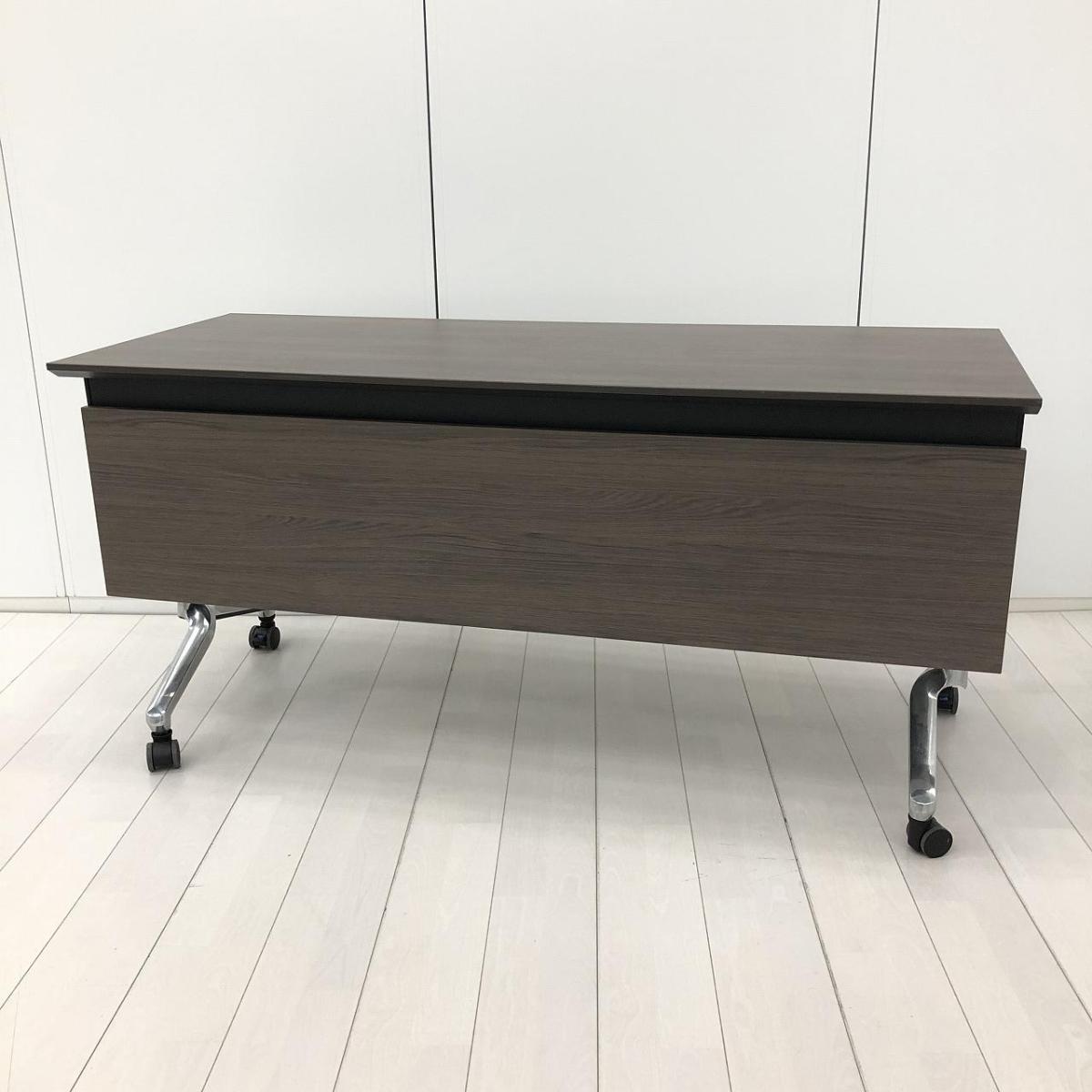 【エグゼグティブからカジュアルまで幅広くカバーするフラップテーブル！】■コクヨ（KOKUYO）製　コンフェスト（CONFEST）シリーズ　サイドスタックテーブル　ミーティングテーブル　W1500×D600㎜　■幕板付　■天板：ブラウン/脚：ポリッシュ【2602】弊社使用欄【A01058121】
                        コンフェスト
                                    中古
            