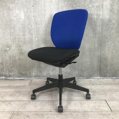 【中古】プラオチェア  イトーキ（ITOKI） 肘無ローバックチェア