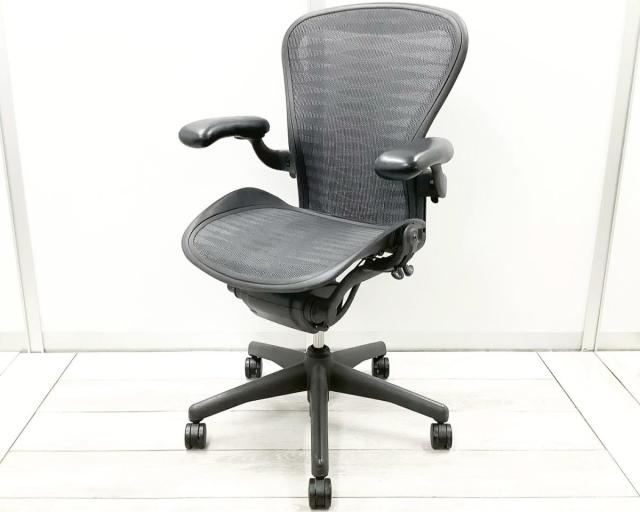 【中古】アーロンチェア  Herman Miller（ハーマンミラー） 肘付ハイバックチェア