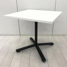 【2022年製】人気のホワイト天板！商談・会議スペースを華やかに彩るデザイン
■コクヨ/ビエナ/ホワイト　角テーブル　750㎜