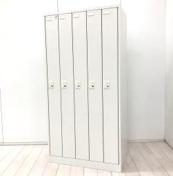 【スリムタイプで省スペースにご利用頂けます！】■イトーキ製　5人用ロッカー　ダイヤル錠タイプ　ホワイトグレー　■ロングコートも収納できます！