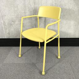 【西】～軽量＆スタッキング可能な多目的チェア～　【福岡オフィス家具】【福岡中古家具】【中古事務什器】【中古チェア】【中古椅子】