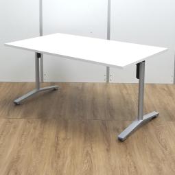 【人気のホワイト天板！使い勝手の良い横幅1500㎜タイプ！2～4人での会議におすすめ！】■コクヨ（KOKUYO）製　ビエナ（VIENA）シリーズ　角テーブル　ミーティングテーブル　キャスター付　■ホワイト　T字脚