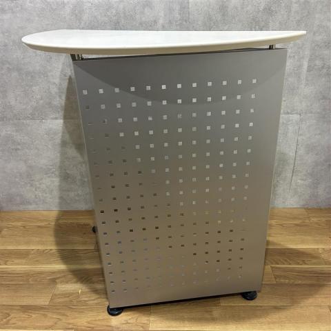 【西】～半円天板で省スペース。イトーキの受付カウンター～　【受付カウンター】【福岡オフィス家具】【福岡中古家具】【中古事務什器】【中古チェア】【中古椅子】【中古書庫】【収納】