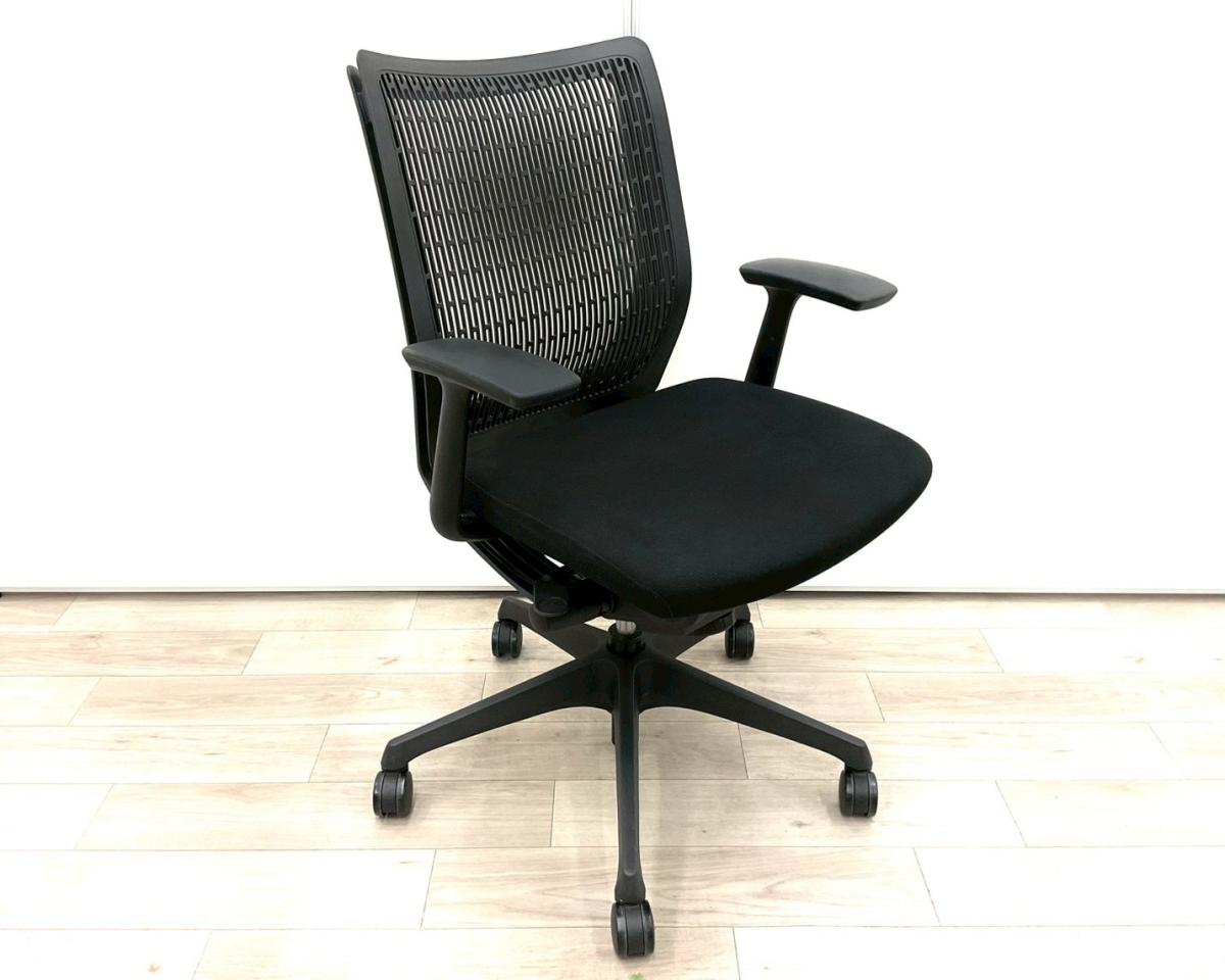 中古】ヴィスコンテチェア CWB4ZA FBA1 オカムラ/okamura 肘付ロー 