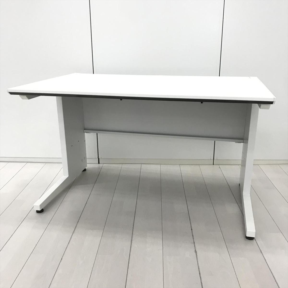 【奥行750㎜】【人気のホワイトカラーの平デスク！定番の幅1200㎜サイズ！起業・移転・増員におすすめ！】■コクヨ(KOKUYO)製　アイエス(iS)シリーズ　平机　引き出しなし　W1200×D750㎜　■ホワイト 【弊社使用欄：A01063227】【SN】
                        iSシリーズ
                                    中古
            