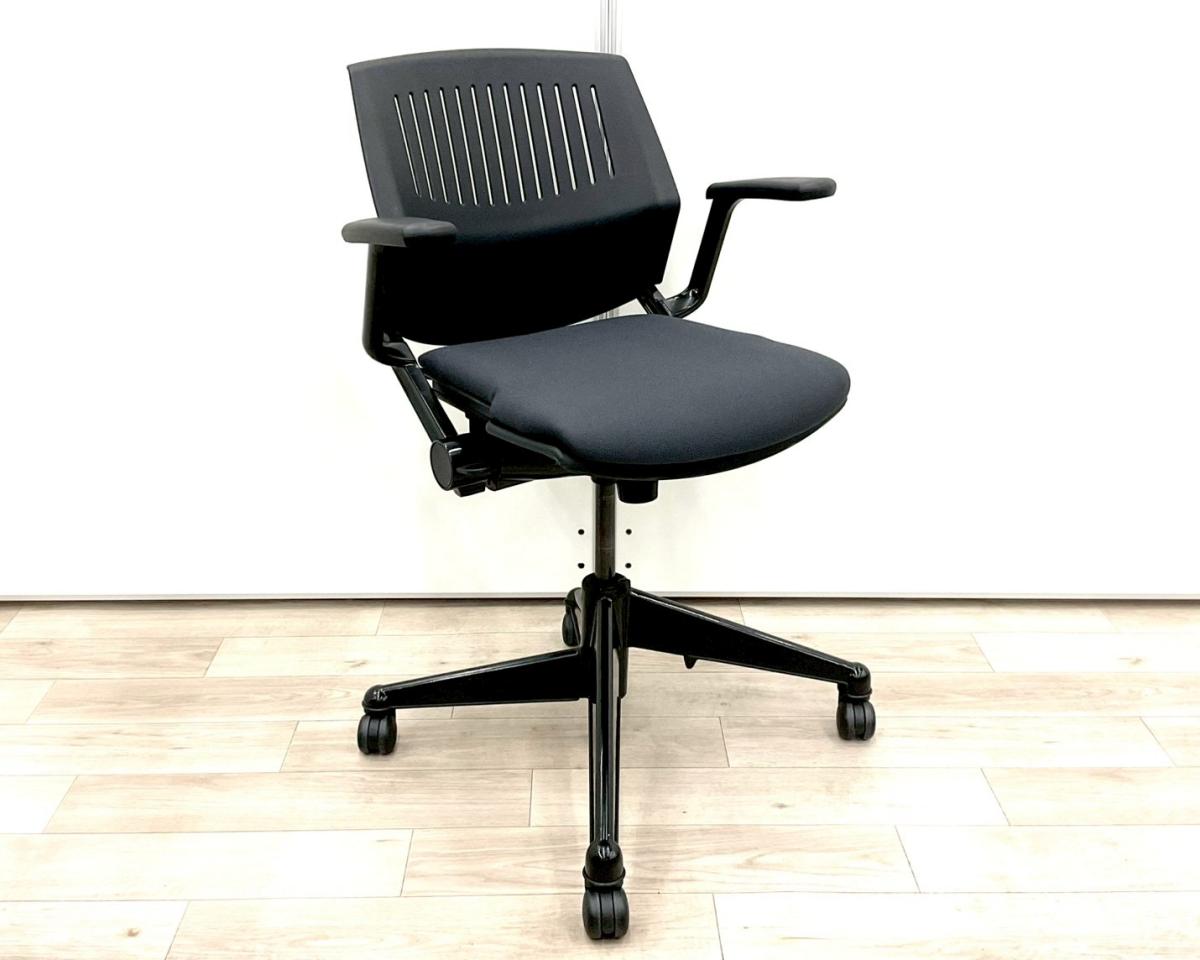 中古】カート Steelcase/スチールケース 肘付ローバックチェア 579167