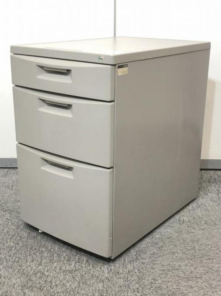 【ロット入荷】イトーキ製　CZ　3段ワゴン　ロット　入替え　新規購入　書類収納　ニューグレー色　コスパ抜群　コスト重視【在庫入替品】【T3】
                        CZシリーズ
                                    中古
            