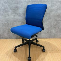 【南】《在庫入替セール品 ㉕/8》内田洋行製のオフィスチェア(事務椅子)【エルフィ】が値下げされました！ 　＊熊本市で、中古オフィス用品・オフィス家具をお探しなら「オフィスバスターズ熊本サテライト店」へ＊※サテライトは商談スペースのみの為、在庫は福岡の在庫を掲載しております。商品につきましてはお電話にてお問い合わせください。＊