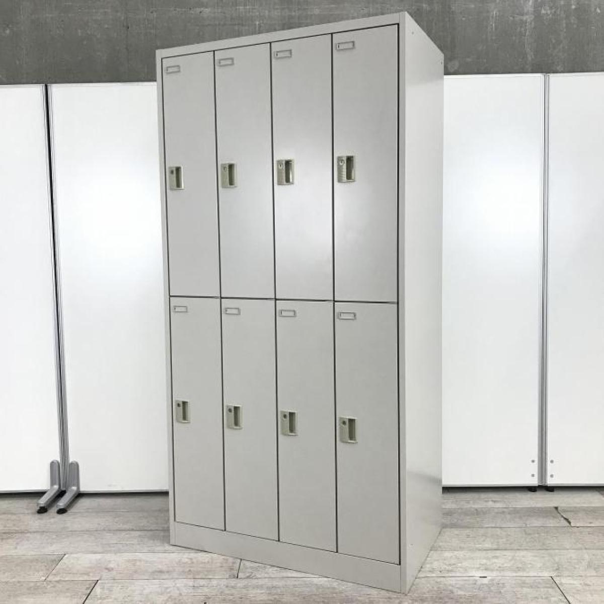 【上下で省スペースに設置！個人の荷物や上着の収納に！】 ■オカムラ（okamura）製　FZシリーズ　8人用ロッカー　更衣用ロッカー　4列×2段　W900×D515㎜　■シリンダー錠　■グレー
                        FZタイプ
                                    中古
            