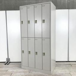 【上下で省スペースに設置！個人の荷物や上着の収納に！】 ■オカムラ（okamura）製　FZシリーズ　8人用ロッカー　更衣用ロッカー　4列×2段　W900×D515㎜　■シリンダー錠　■グレー