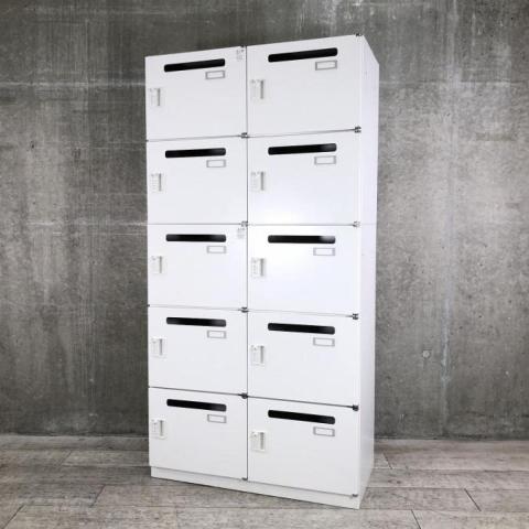 【中古】シンラインロッカー HCN-069HFR-W9 イトーキ（ITOKI） 10人用パーソナルロッカー