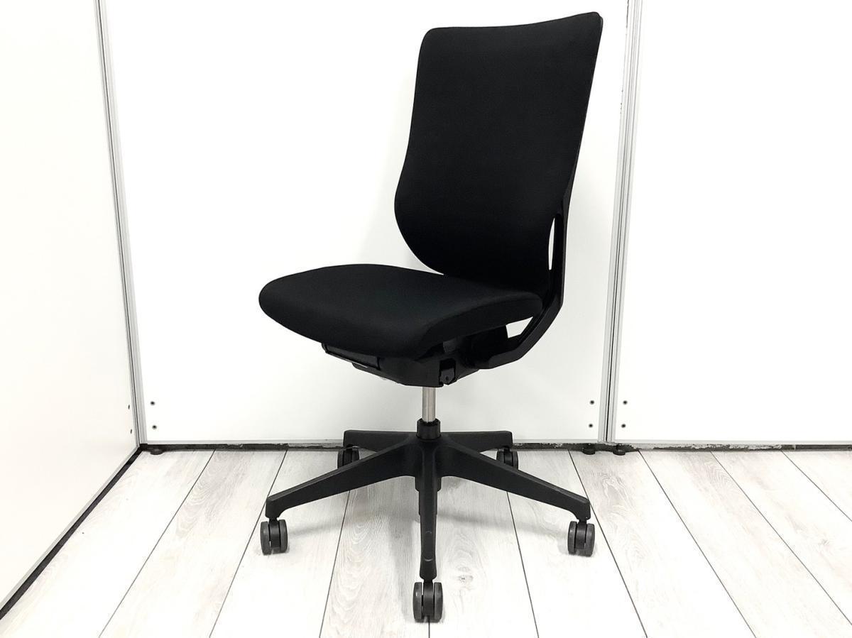 【在庫入れ替え】【姿勢の変化をサポート！操作レスで体格にマッチする定番チェア】■イトーキ（ITOKI）　エピオス（epios）　肘無　ハイバック　■背面クロス　■ブラック
                        エピオスチェア
                                    中古
            