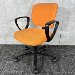 【ビタミンからのオフィスチェア】コクヨ製　イーザチェア　中古　九州最大級　《オフィスバスターズ福岡博多店は、福岡を拠点として、日本全国へ中古オフィス用品・オフィス家具を提供しております》
