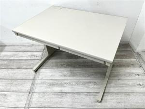 【定価約7万円】【急な増員におすすめ！追加しやすい幅1000㎜サイズの平机】■コクヨ　平机　W1000mmサイズ　■スタンダードなデザインのオフィスデスク　■KOKUYO　BSシリーズ