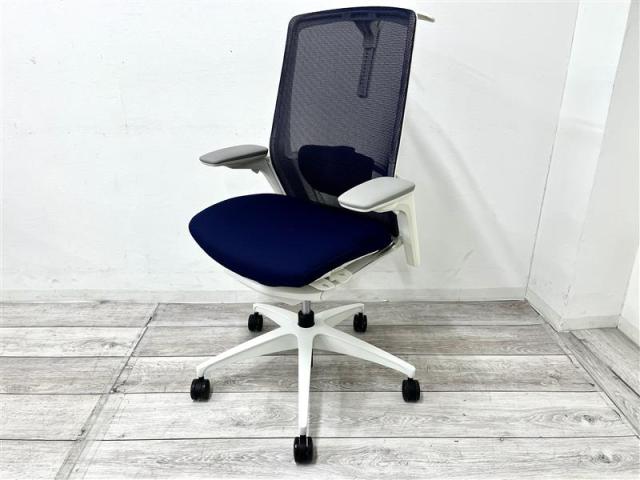 【中古】フィノラ 樹脂 C788WZ F1G4 オカムラ（okamura） 肘付ハイバックチェア