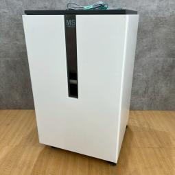 【2018年製】個人情報もすべて裁断！明光商会製のシュレッダー【UA-F25C-L】がご案内可能です！　＊良品を格安で！「オフィスバスターズ福岡南店」は、福岡を拠点として、全国へ中古オフィス用品・オフィス家具を提供しております。