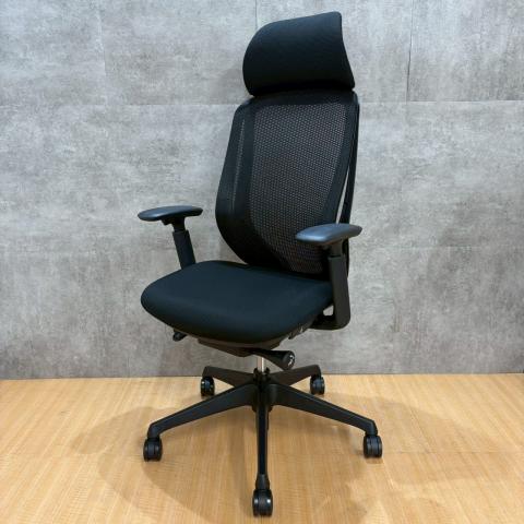 【中古】シルフィーメッシュ  オカムラ（okamura） 肘付ハイバックチェア