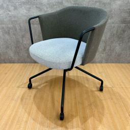 【限定1脚！】コクヨ製のコーデチェア【コーデ/グレー】が入荷いたしました！　＊良品を格安で！「オフィスバスターズ福岡南店」は、福岡を拠点として、全国へ中古オフィス用品・オフィス家具を提供しております。