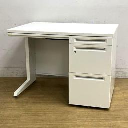 片袖机　オカムラ　アドバンス-S　W1000のコンパクトサイズ　天板：ホワイト　本体：ホワイト　シリンダー錠　鍵付き