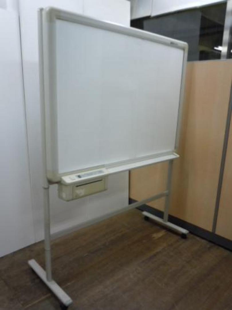 PLUS　■　ホワイトボード　■　感熱紙で印刷もできます。　■　1台限定です！
                                    中古
            