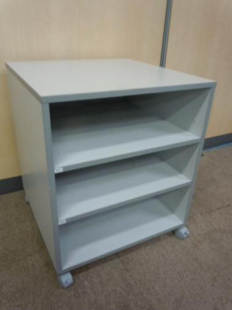 プリンター台　◆　棚付なのでコピー用紙をストックできます。
                                    中古
            