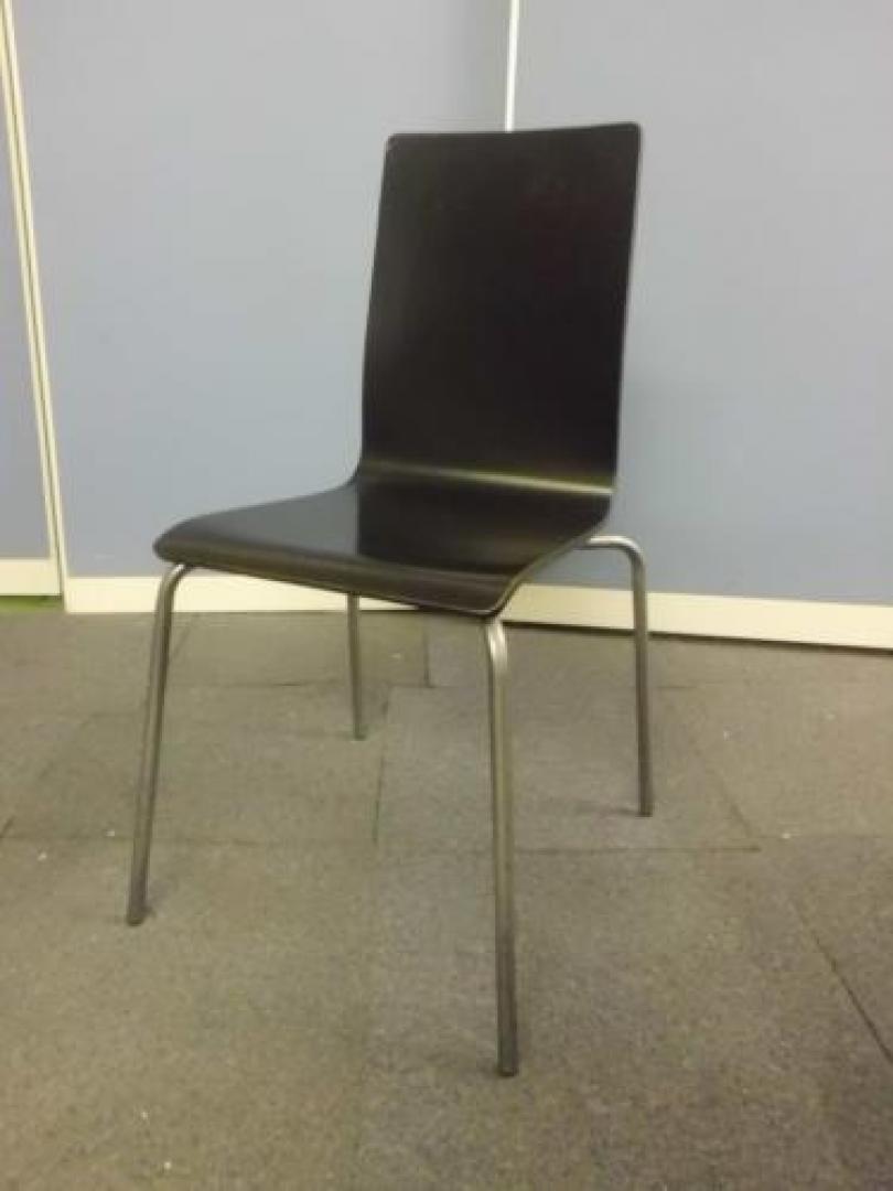 【木製　ブラック】　スタッキングチェア　『シックな色でカッコイイ！』　【ウィンターセール】【会議チェア】
                                    中古
            