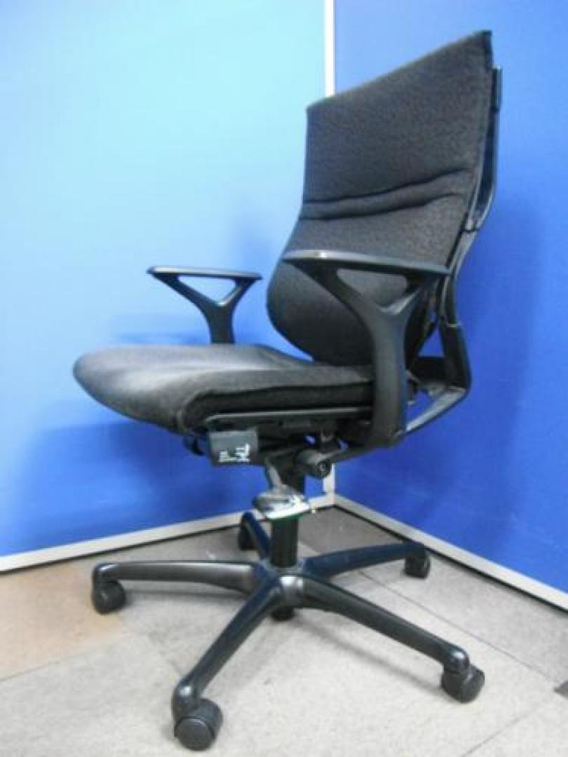 【入荷情報】オカムラ製エルシオチェア入荷しました。　商品詳細クリック!!【OAチェア】
                                    中古
            