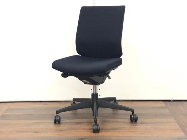 【中古】ウィザード2  コクヨ（KOKUYO） 肘無ローバックチェア