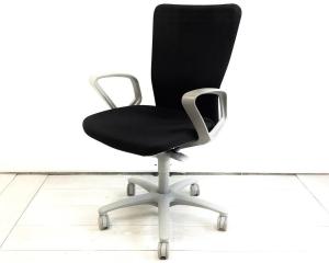 ■オカムラ（okamura）製　カロッツァ（Carrozza）チェア　肘付ハイバック　■サークル肘　■ブラック×グレーシェル