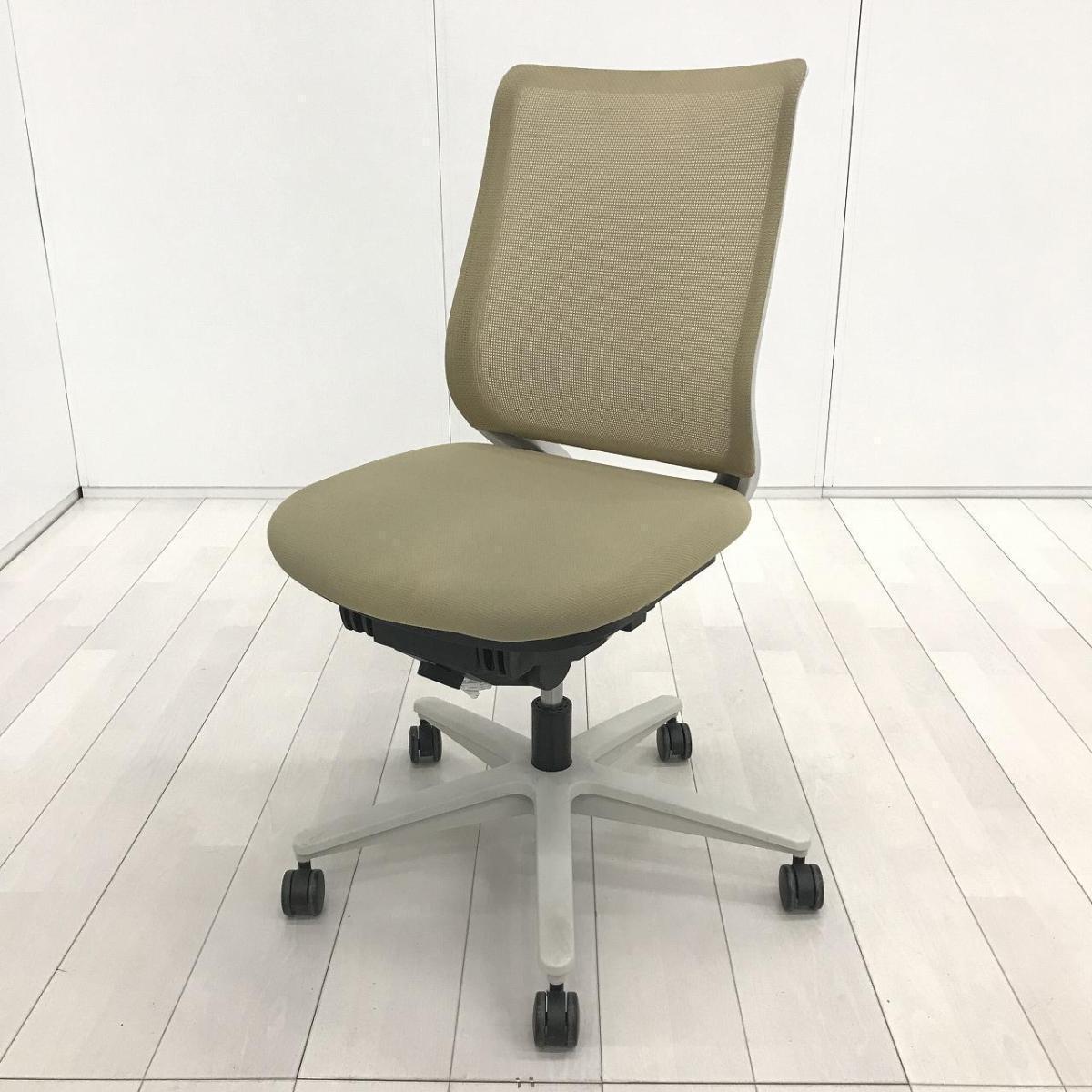 【テレワークにも最適！快適な座り心地と充実機能！】■コクヨ（KOKUYO）製　ミトラ（Mitra）チェア　肘無し　ローバック　背面メッシュ　■ソフトベージュ
                        ミトラシリーズ
                                    中古
            