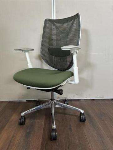 オカムラ(okamura)製 サブリナ(Sabrina)チェア 肘付ハイバック 2019年製 優れた機能とデザインで業務効率アップ!? #岐阜#愛知#三重#静岡#CS在庫