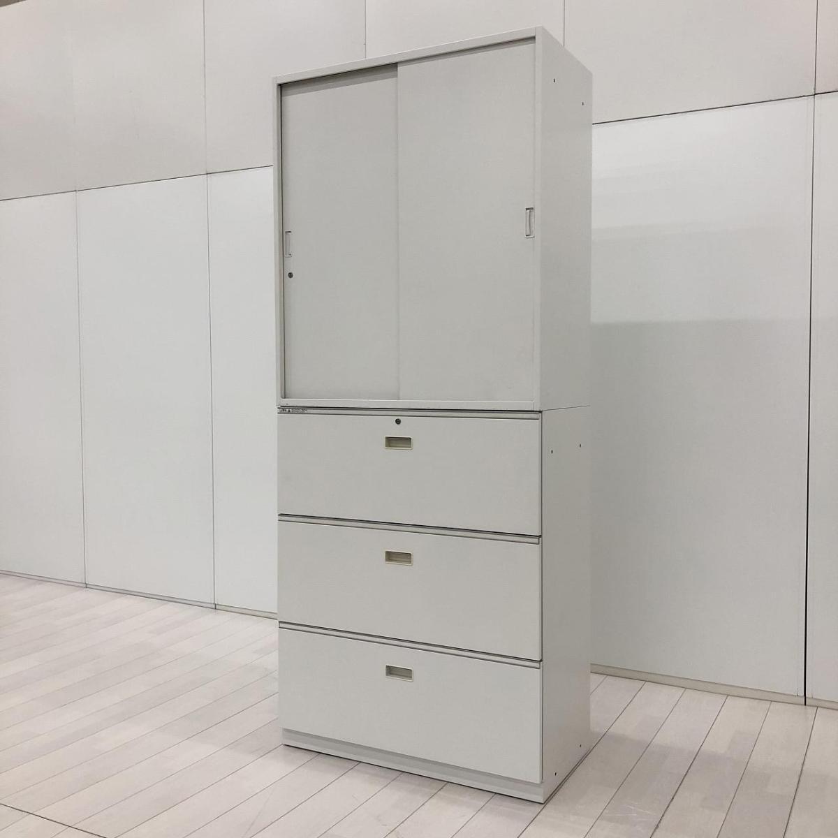 【省スペース化に嬉しい味方！これ1台で書類整理の問題が解決！上下で6段分の大容量収納！】■イトーキ（ITOKI）製　シンラインシリーズ　書庫セット（2枚引き違い+3段ラテラル）　■シリンダー錠　■ホワイト【IB】
                        シンライン
                                    中古
            