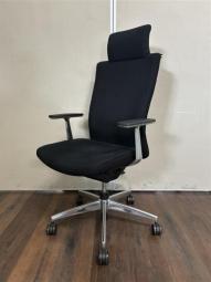 ヘッドレスト付きOAチェアが入荷しました！！　コクヨ　プント　肘付き　ブラック　#岐阜#愛知#三重#静岡#CS在庫