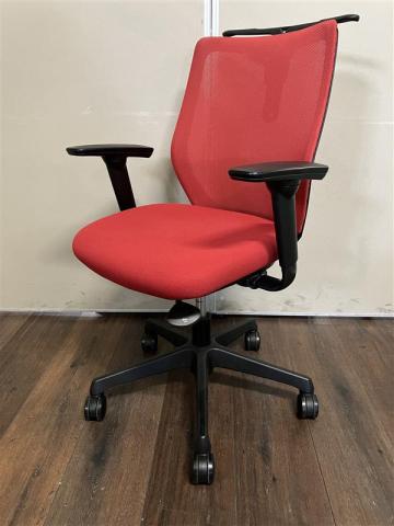 【中古】CG-M メッシュ  オカムラ（okamura） 肘付ローバックチェア