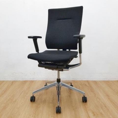【中古】スピーナチェア  イトーキ（ITOKI） 肘付ハイバックチェア